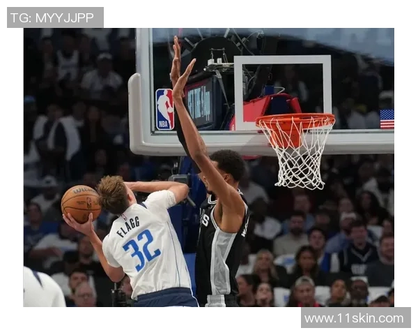 活塞与独行侠对决分析：战术布局与球员表现的深度剖析